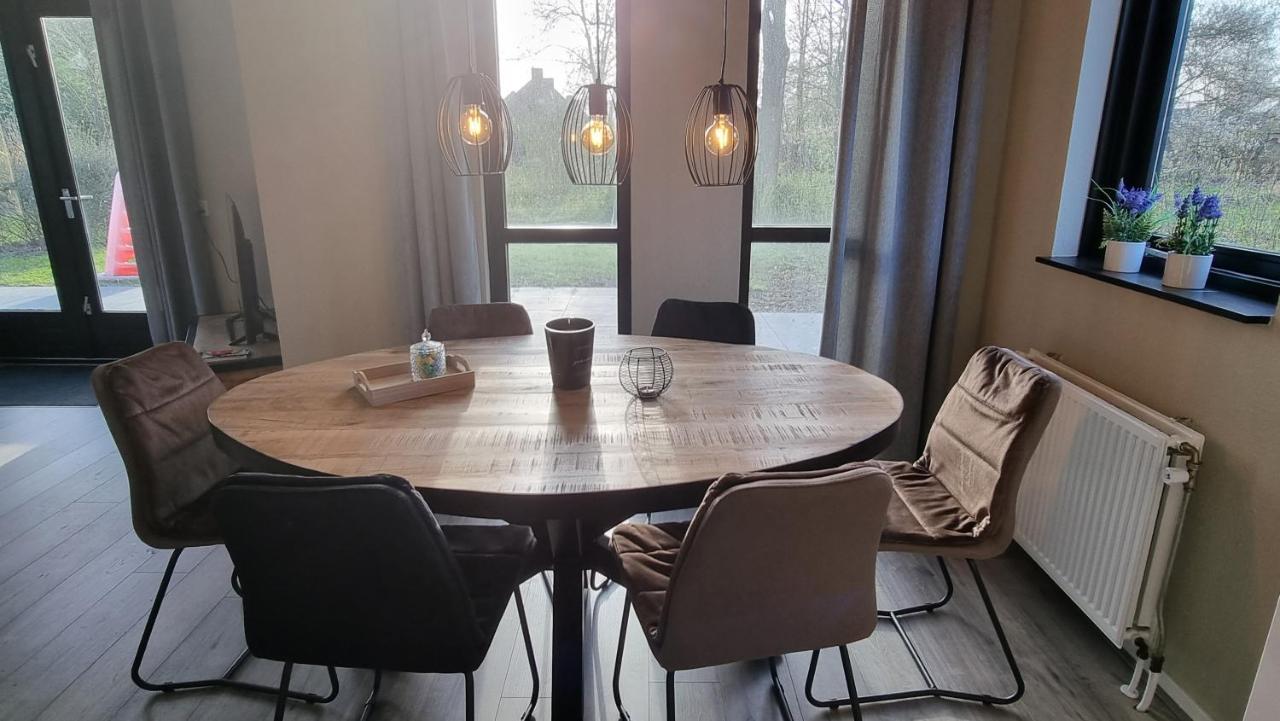 Vakantiewoning Maas En Waal 100 Ewijk ภายนอก รูปภาพ